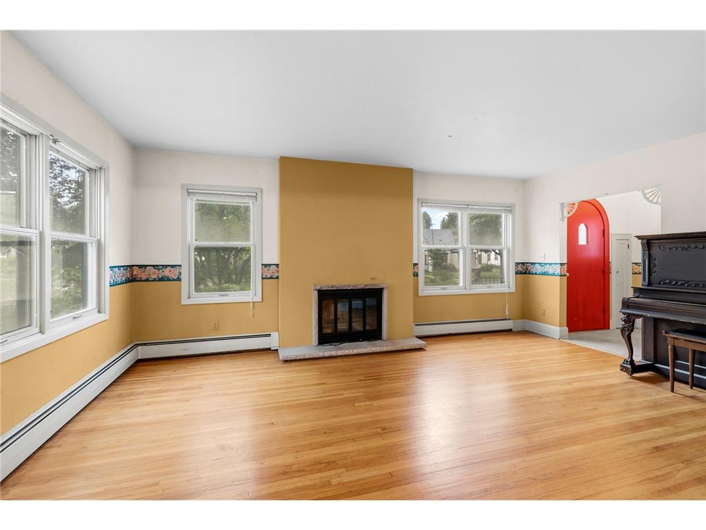 2731 Cleveland Street NE Minneapolis MN 55418 7092302 image2