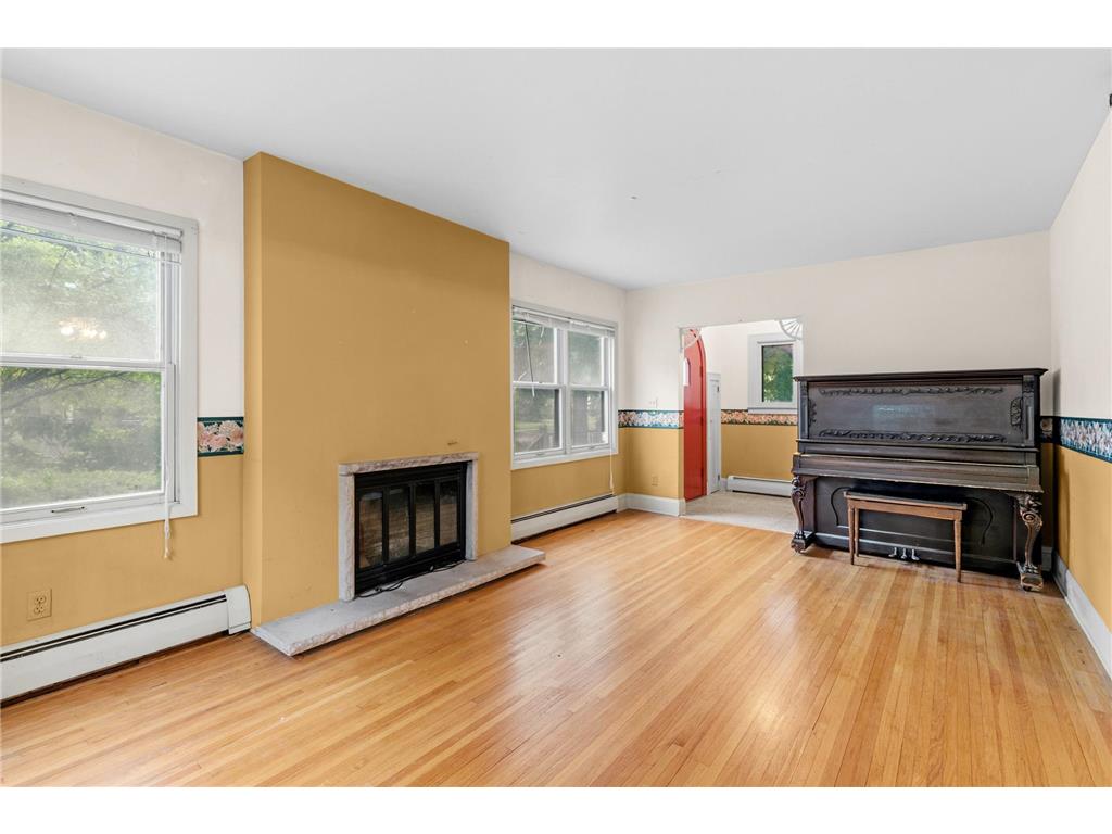 2731 Cleveland Street NE Minneapolis MN 55418 7092302 image3