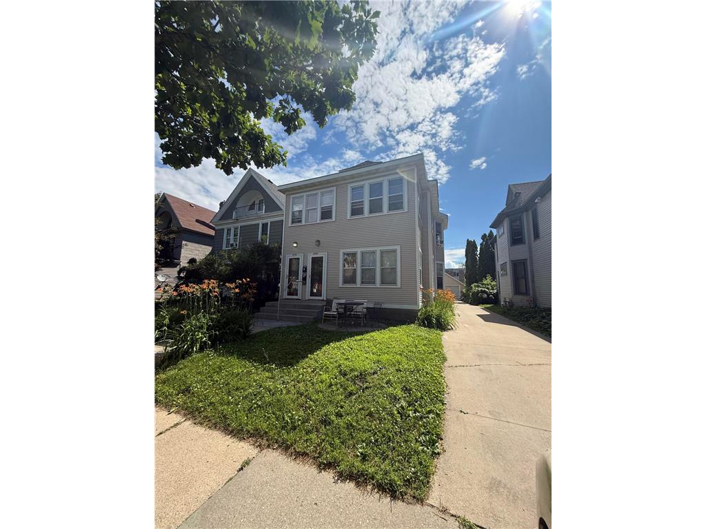 2731 Dupont Avenue S Minneapolis MN 55408 7106272 image1