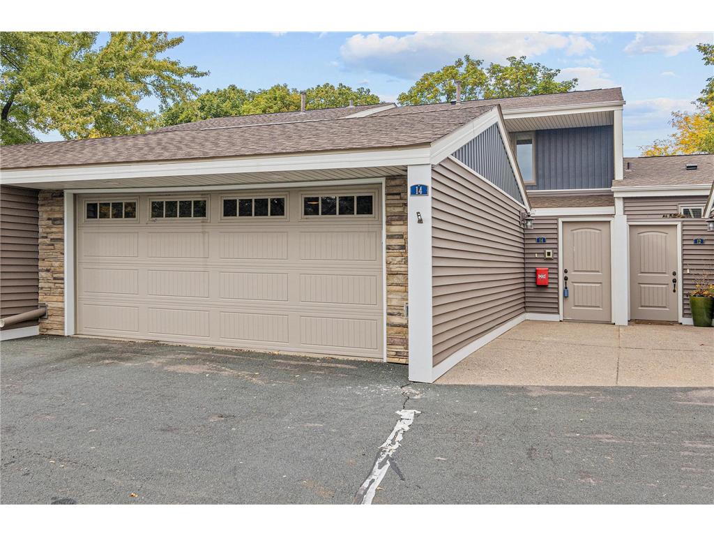 2731 Mackubin Street #14 Roseville MN 55113 6219584 image1