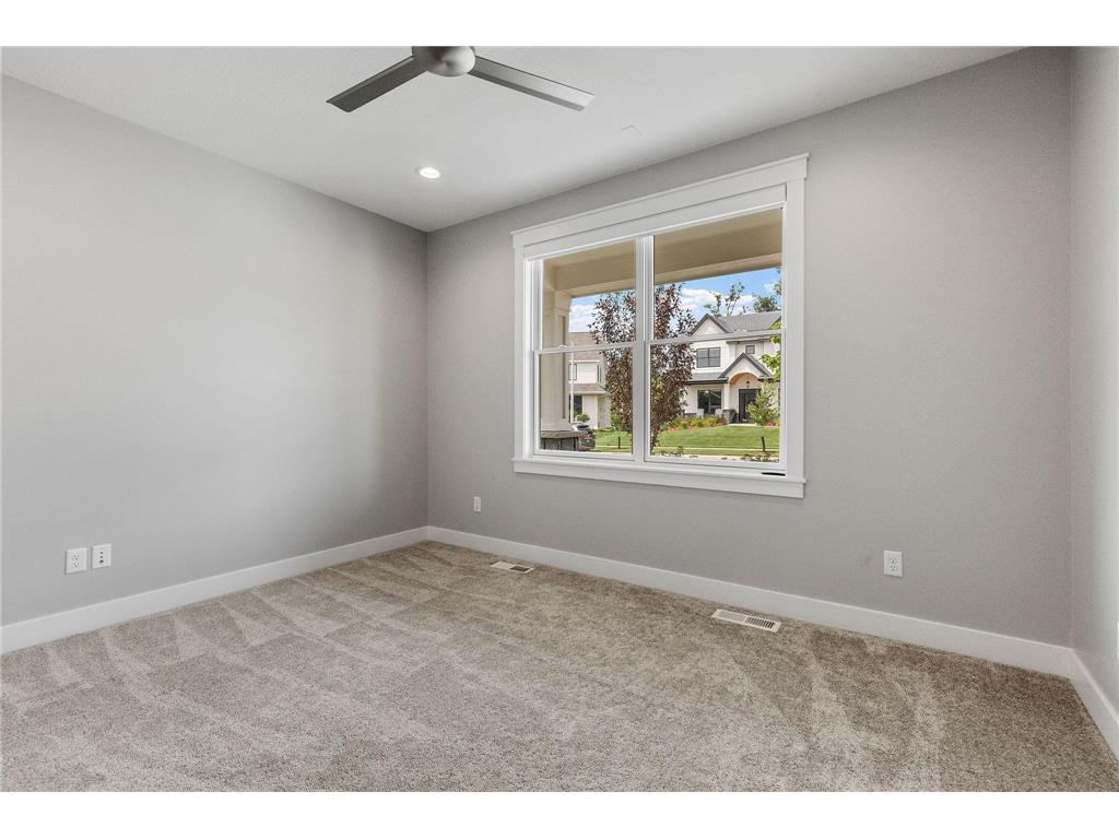 2732 Bentley Drive SW Rochester MN 55902 6769020 image16