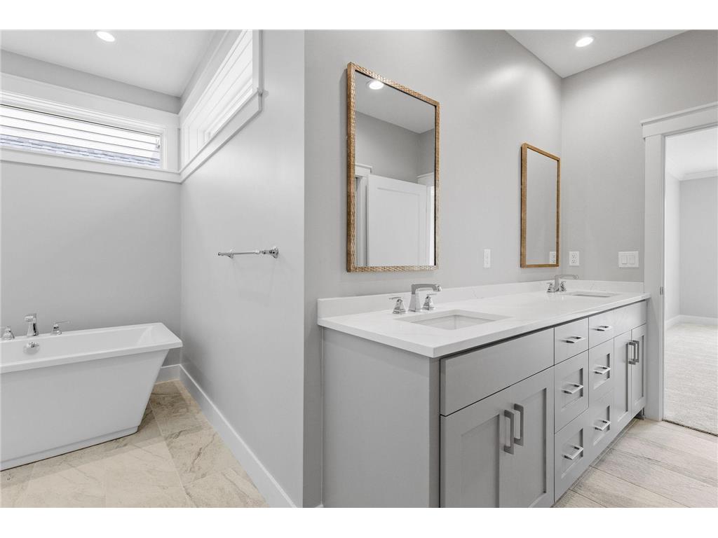 2732 Bentley Drive SW Rochester MN 55902 6769020 image24