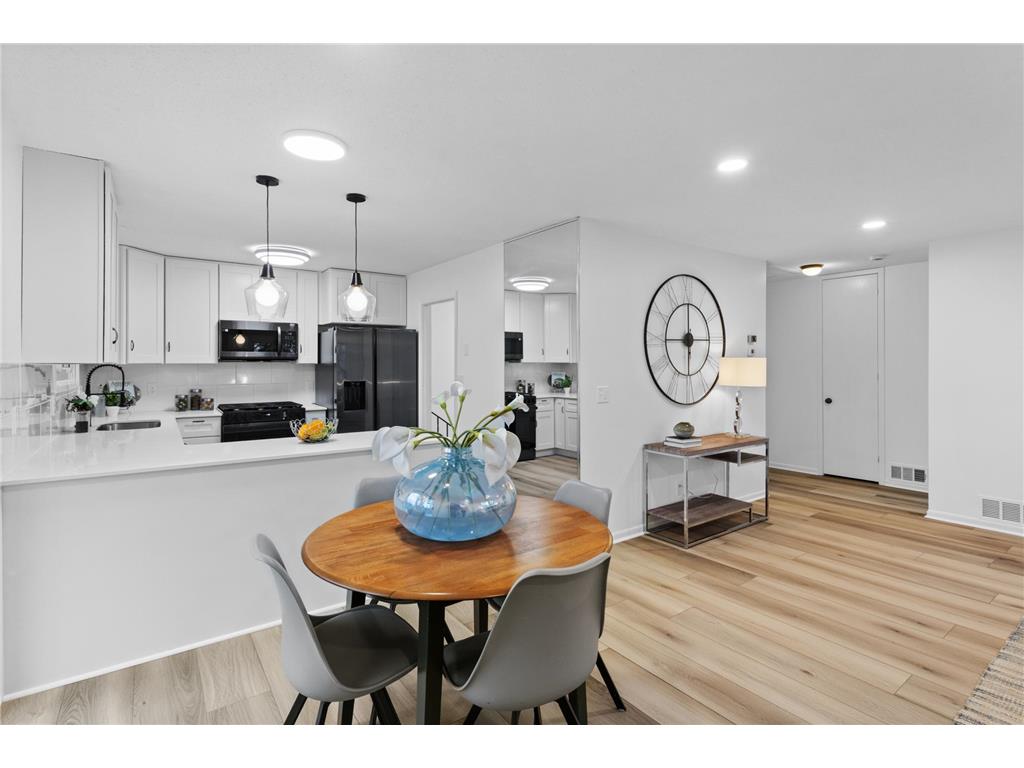 2732 Shenandoah Lane N Plymouth MN 55447 7031952 image3
