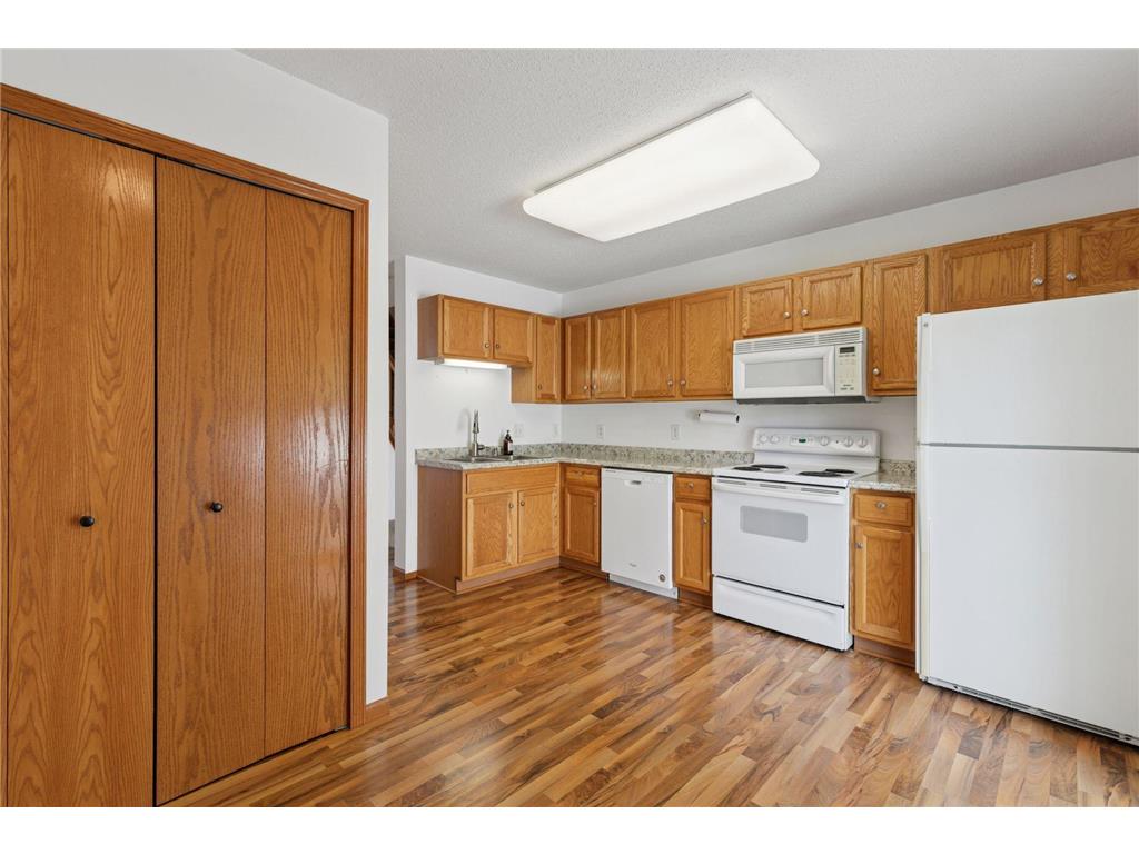 2732 Wagon Wheel Curve Chaska MN 55318 6824769 image10