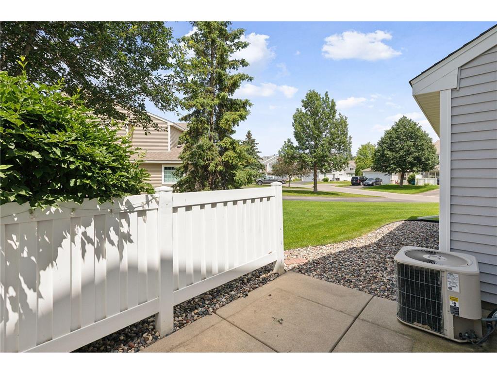 2732 Wagon Wheel Curve Chaska MN 55318 6824769 image21