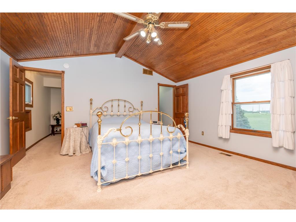 27326 Church Avenue New Prague MN 56071 7098531 image23
