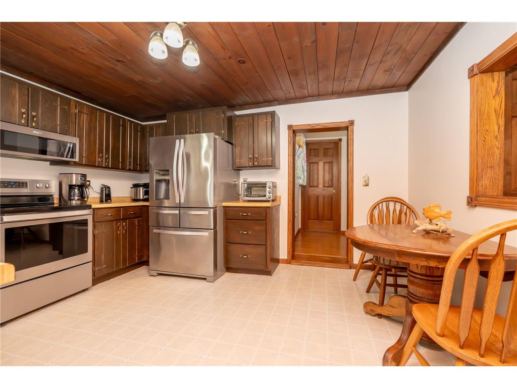 27326 Church Avenue New Prague MN 56071 7098531 image8
