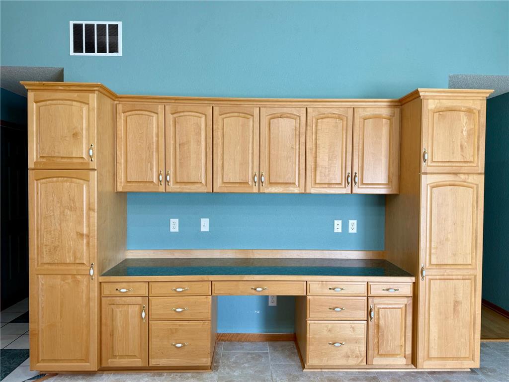 2733 Campus Lane Albert Lea MN 56007 7050600 image12