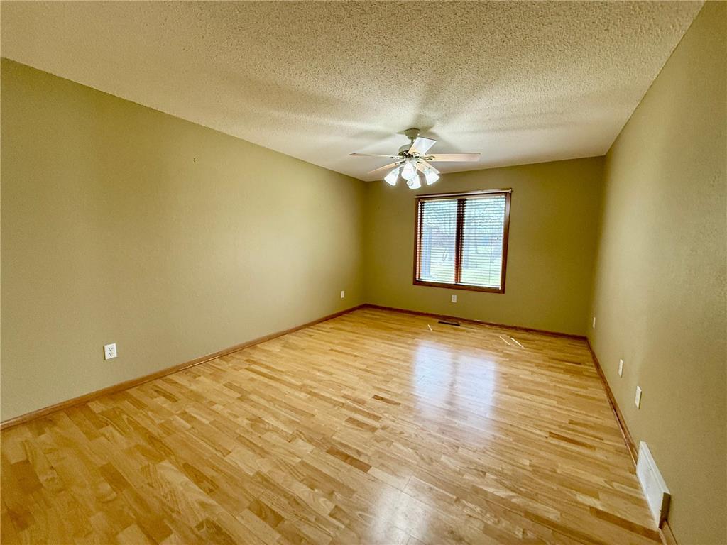 2733 Campus Lane Albert Lea MN 56007 7050600 image18