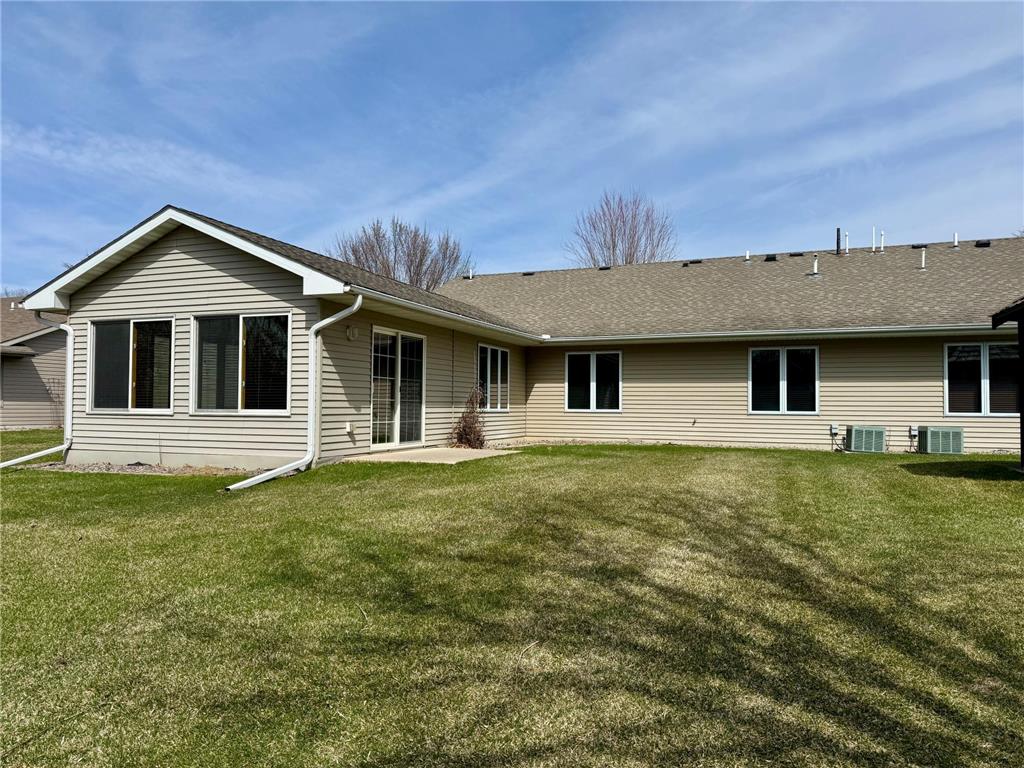 2733 Campus Lane Albert Lea MN 56007 7050600 image2