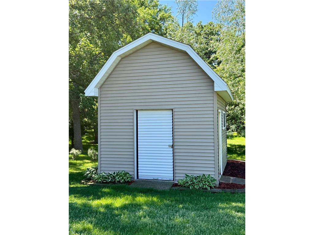 2733 Campus Lane Albert Lea MN 56007 7050600 image3