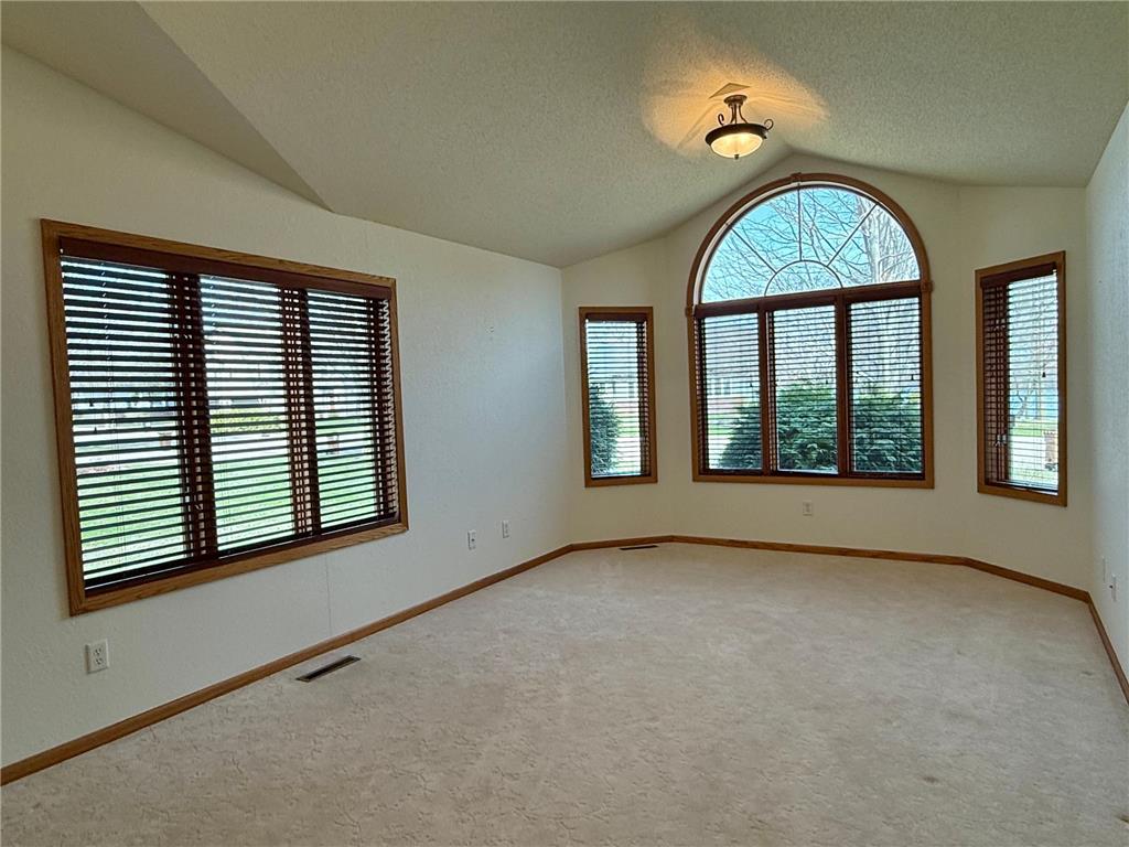 2733 Campus Lane Albert Lea MN 56007 7050600 image7