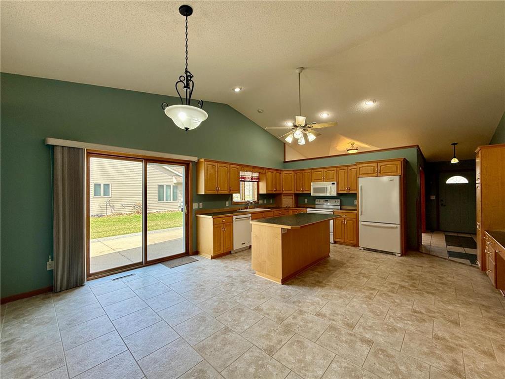 2733 Campus Lane Albert Lea MN 56007 7050600 image9
