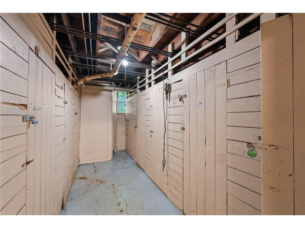 2733 Girard Avenue S #106 Minneapolis MN 55408 7079634 image12