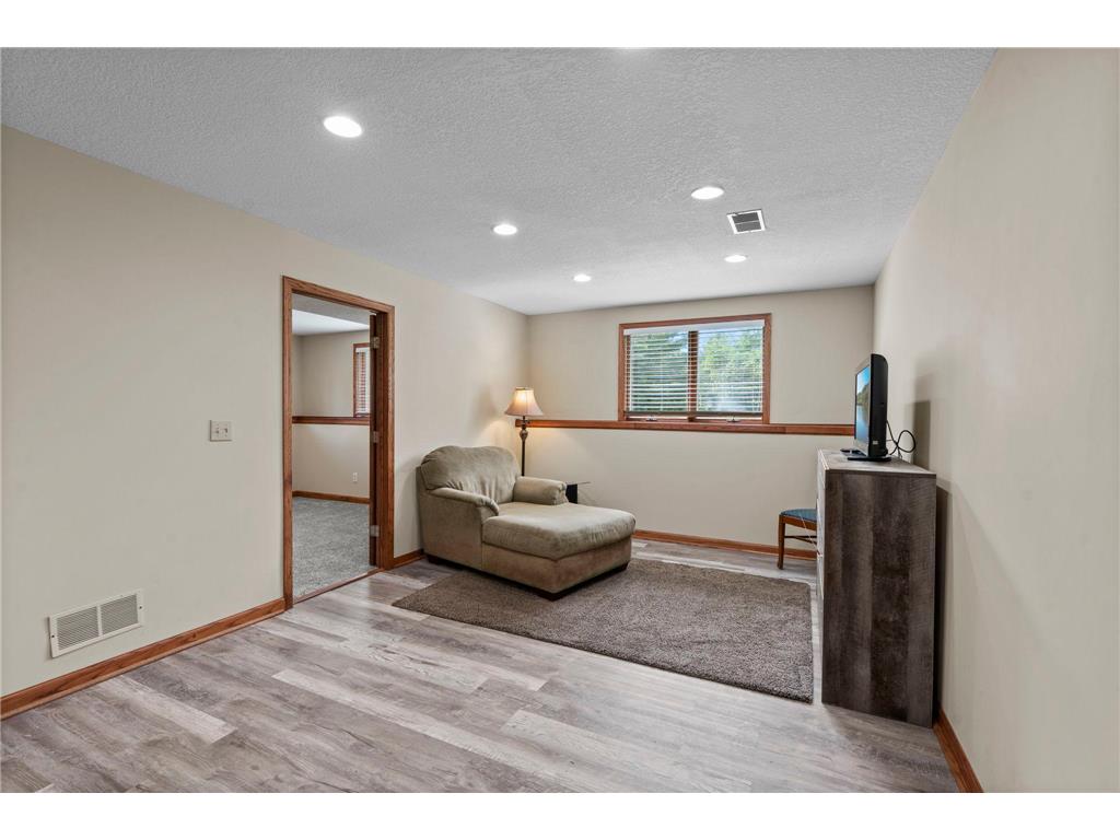 2733 Neal Avenue N West Lakeland Twp MN 55082 7081473 image27