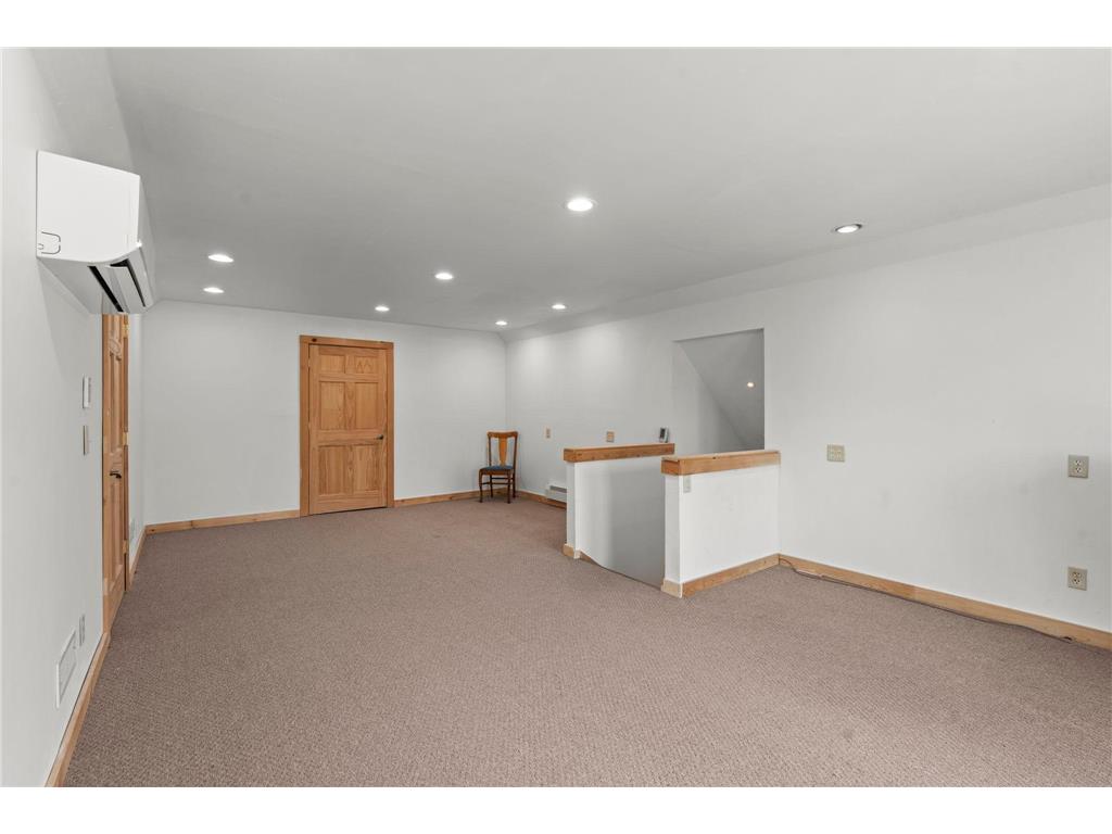2733 Neal Avenue N West Lakeland Twp MN 55082 7081473 image40
