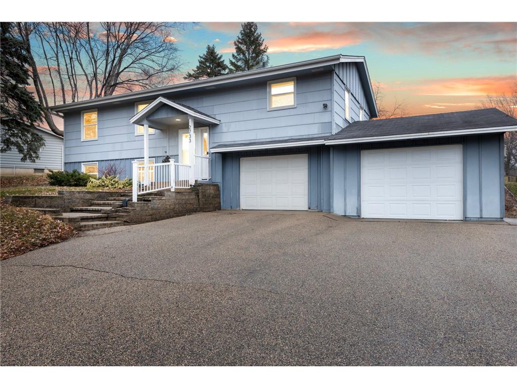 2733 Sunset Lane Burnsville MN 55337 6468423 image1