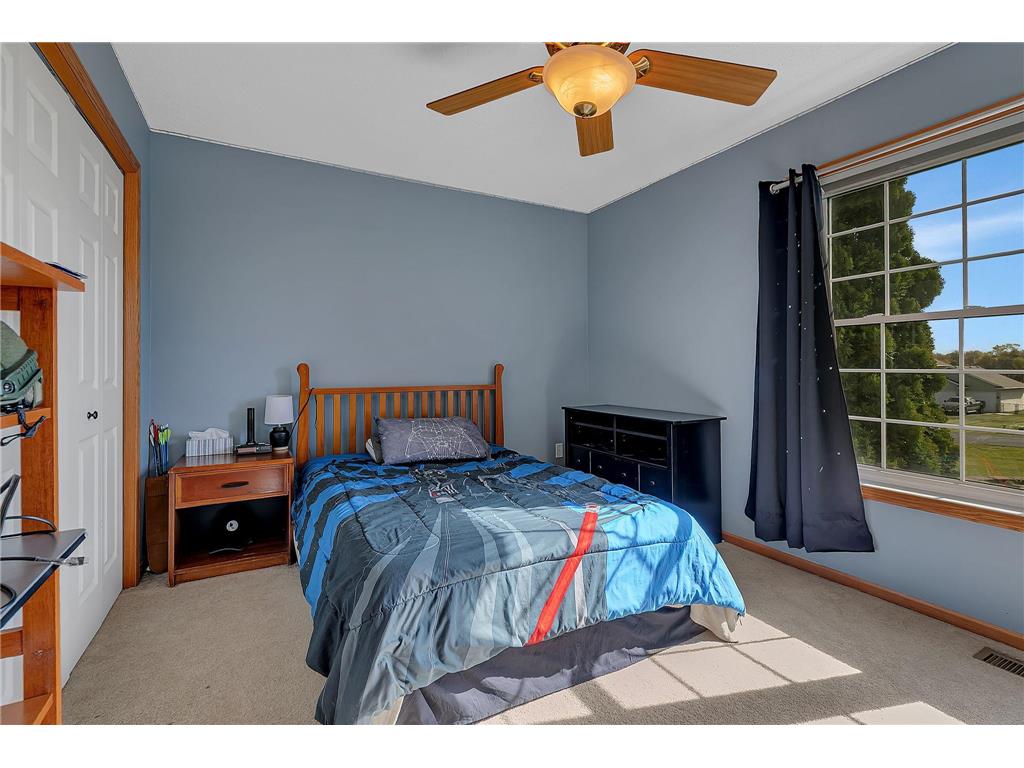 27338 110th Street NW Zimmerman MN 55398 7068493 image19