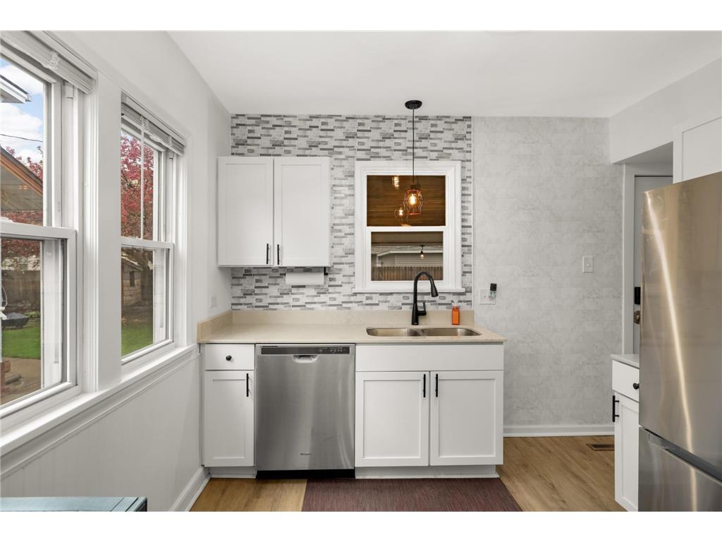 2734 Randolph Street NE Minneapolis MN 55418 7060160 image12