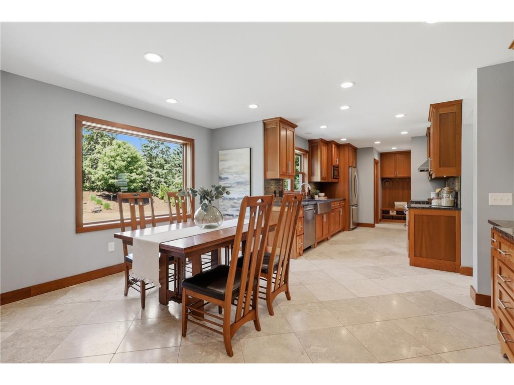 2734 Shadow Wood Court Chaska MN 55318 7071796 image10