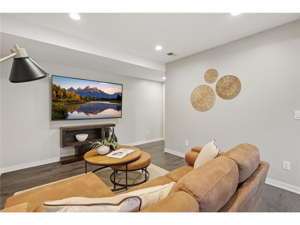 2734 Shadow Wood Court Chaska MN 55318 7071796 image35