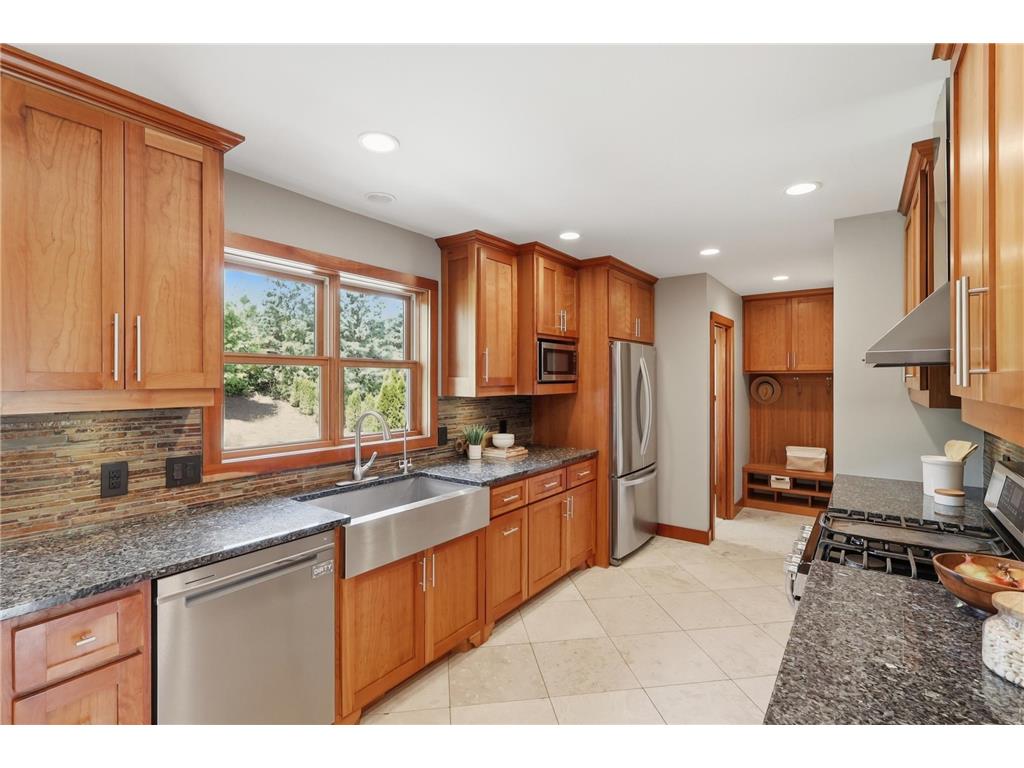 2734 Shadow Wood Court Chaska MN 55318 7071796 image5