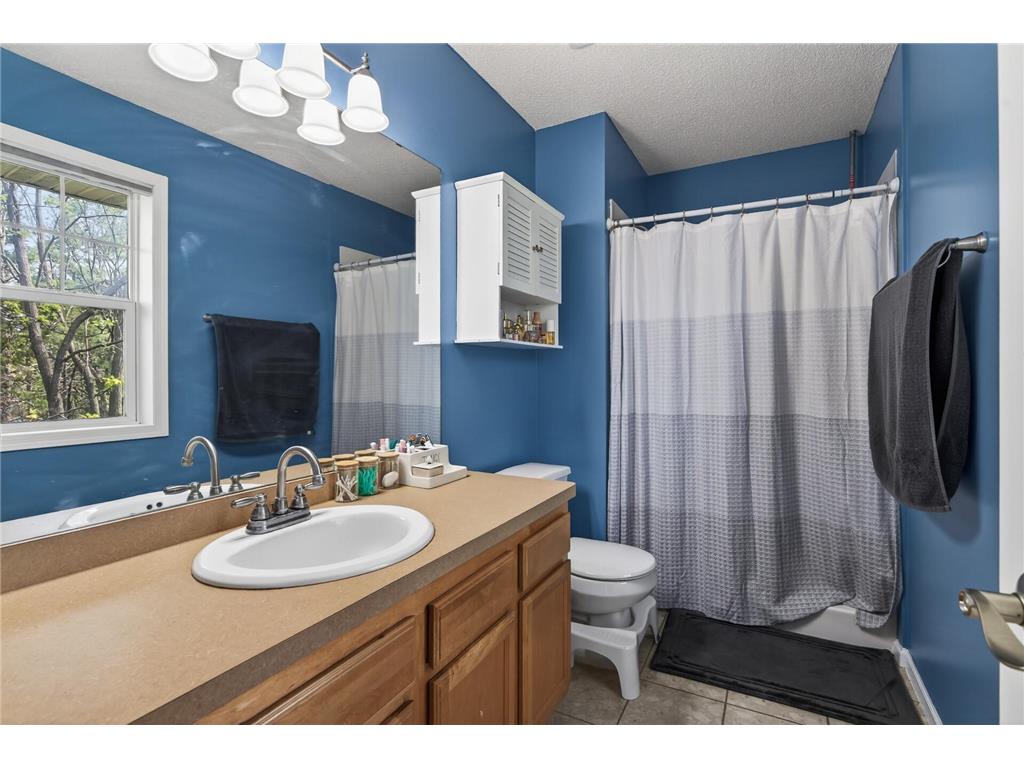 2735 Century Court White Bear Lake MN 55110 7067856 image16