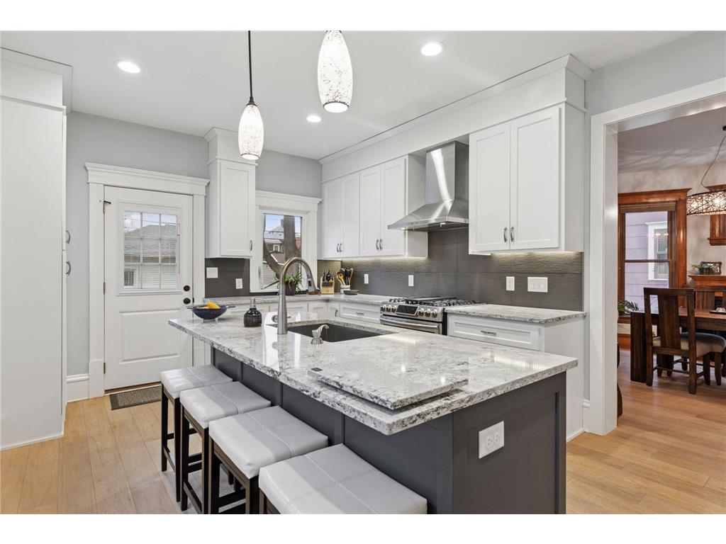 2735 Colfax Avenue S Minneapolis MN 55408 6706881 image1