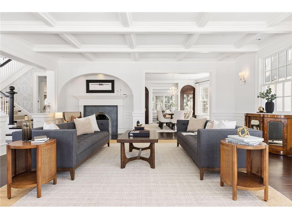 2735 E Lake Of The Isles Parkway Minneapolis MN 55408 - Lake of the Isles 7016603 image2