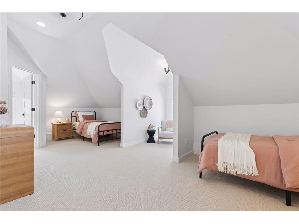 2735 E Lake Of The Isles Parkway Minneapolis MN 55408 - Lake of the Isles 7016603 image33