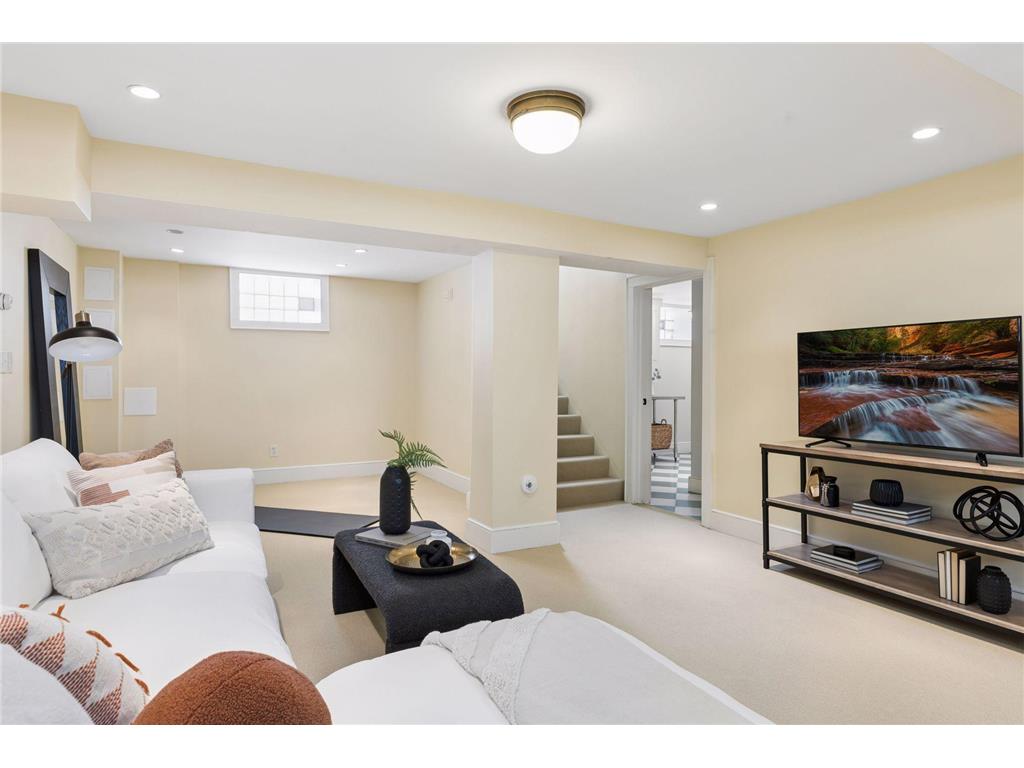 2735 E Lake Of The Isles Parkway Minneapolis MN 55408 - Lake of the Isles 7016603 image38