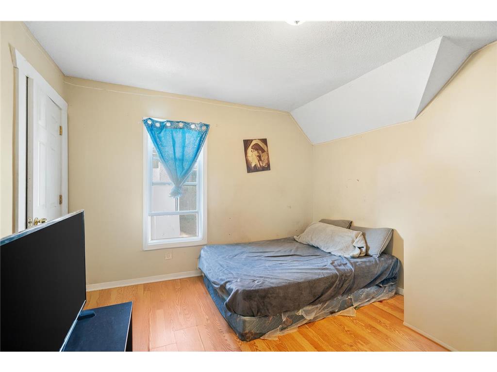 2736 16th Avenue S Minneapolis MN 55407 6806237 image17