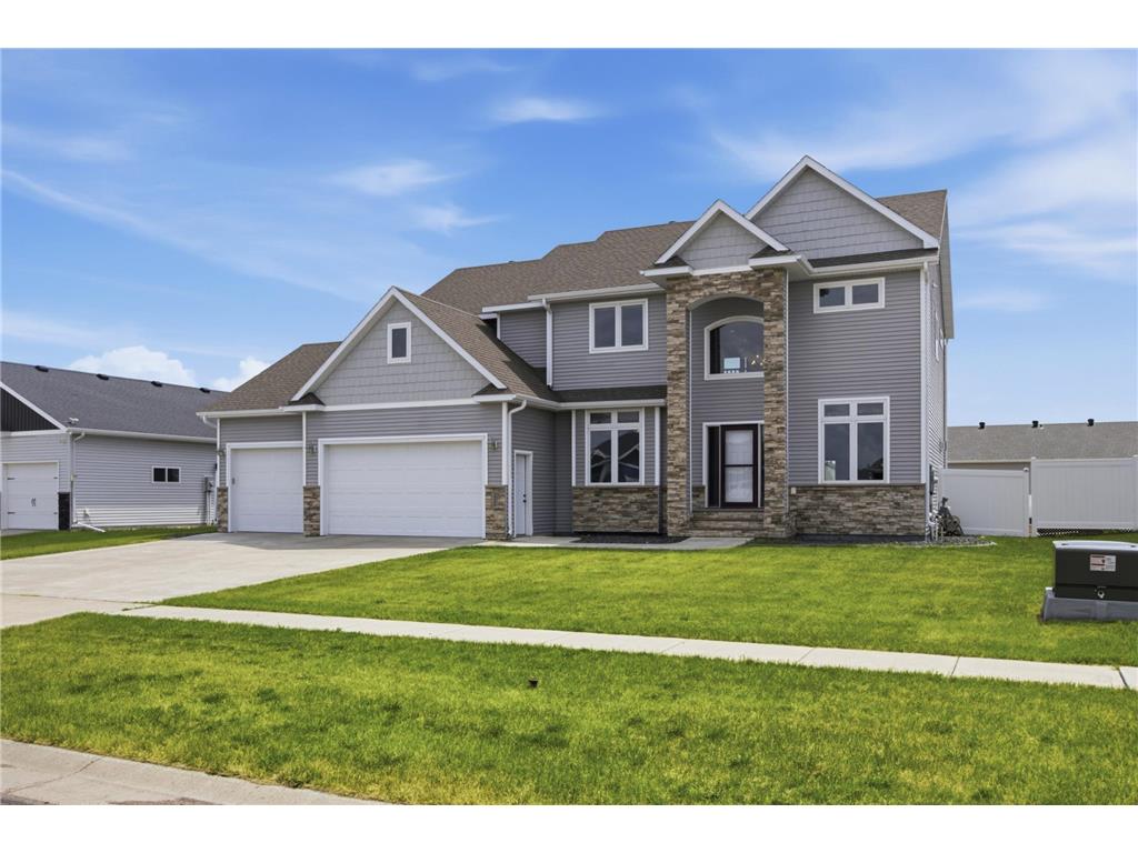 2736 70th Avenue S Fargo ND 58104 7111249 image2
