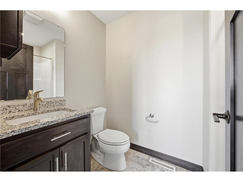2736 70th Avenue S Fargo ND 58104 7111249 image38