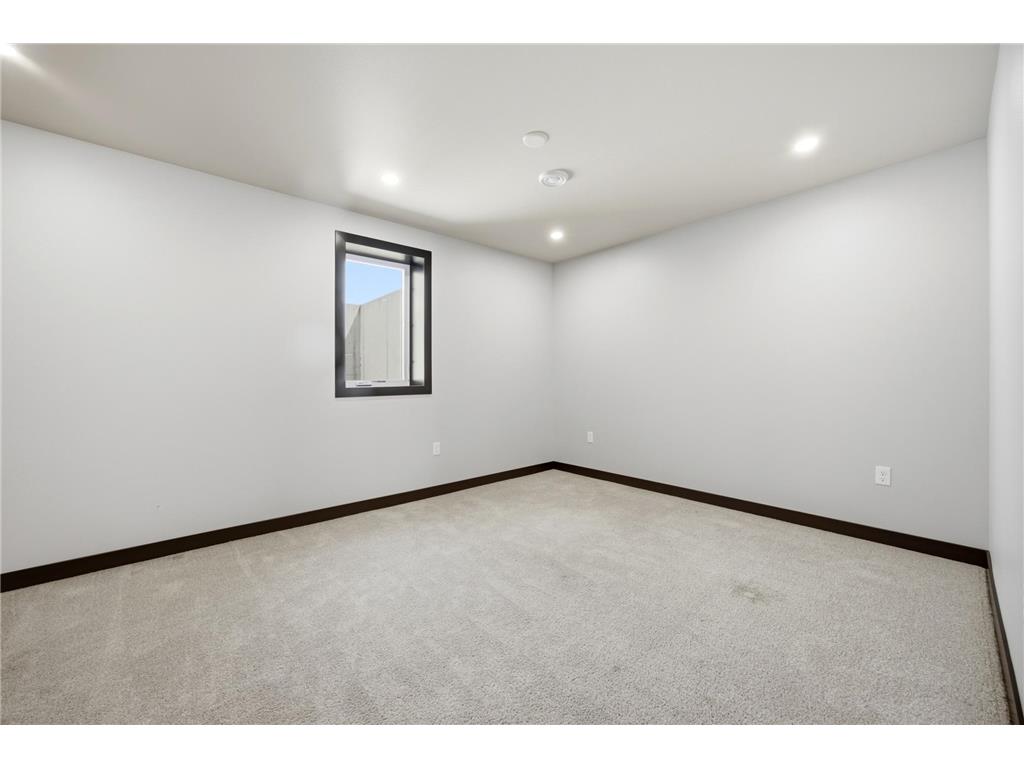 2736 70th Avenue S Fargo ND 58104 7111249 image46