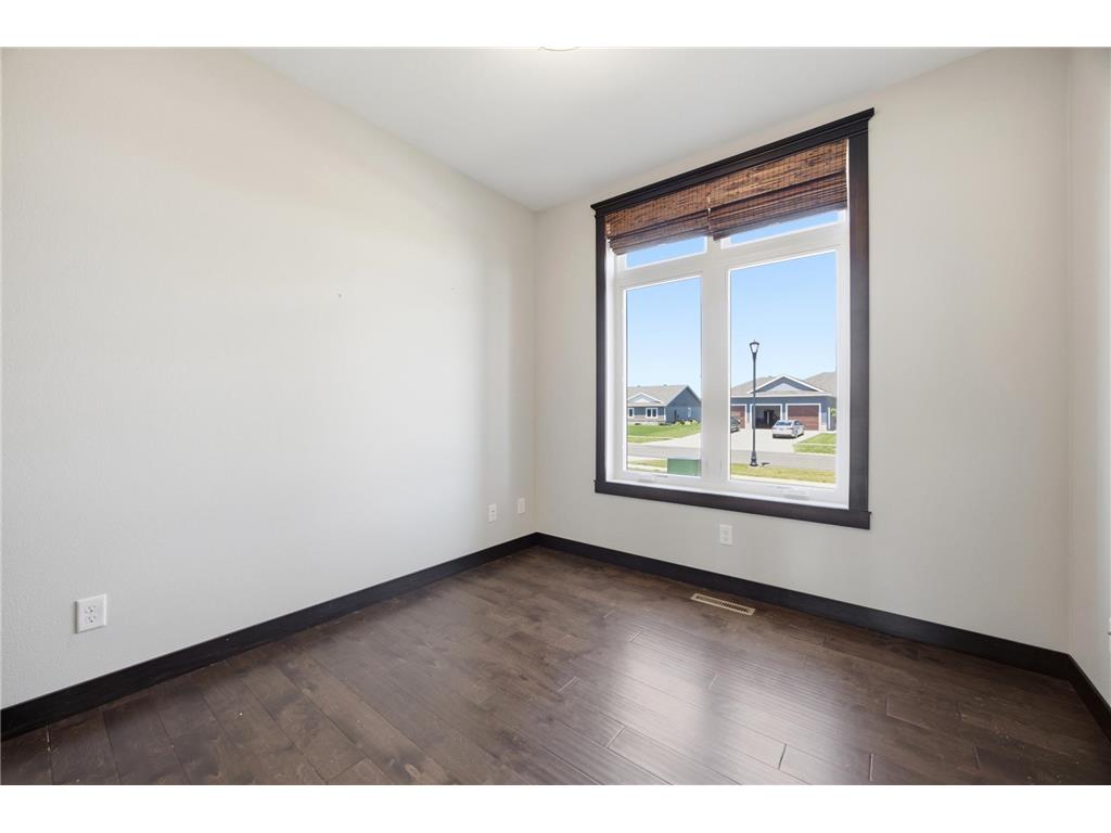 2736 70th Avenue S Fargo ND 58104 7111249 image5