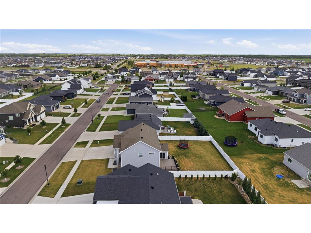 2736 70th Avenue S Fargo ND 58104 7111249 image60