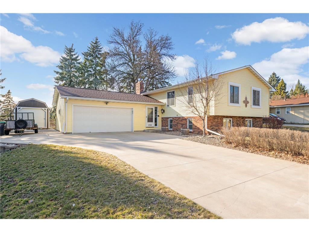 2736 Chisholm Avenue North Saint Paul MN 55109 6506641 image1
