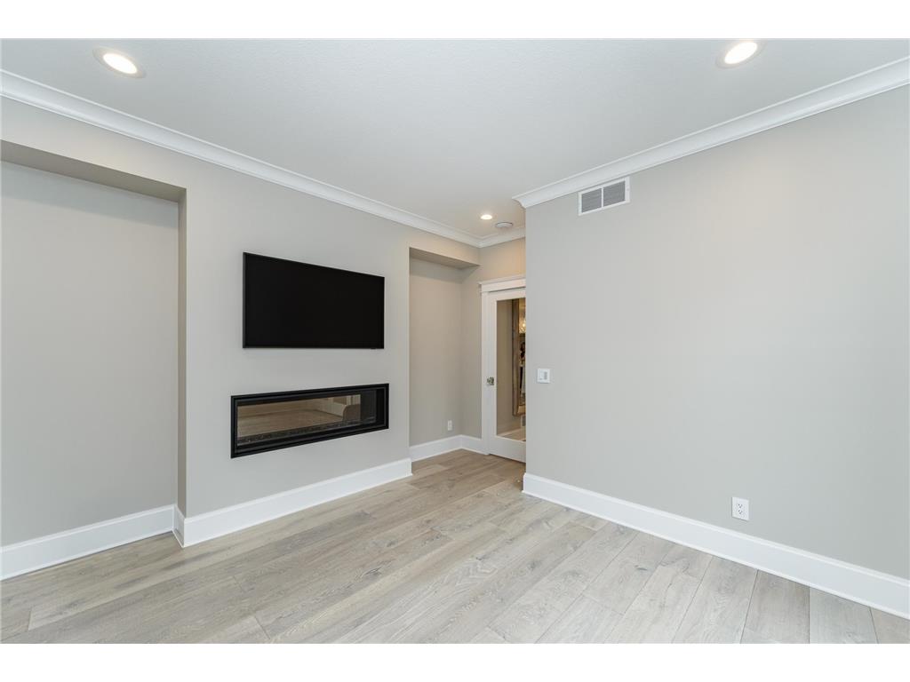 2736 Headland Court SW Rochester MN 55902 6811550 image28