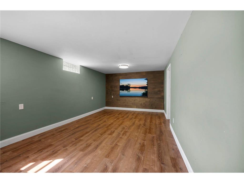 2736 McNair Drive N Robbinsdale MN 55422 7087235 image17