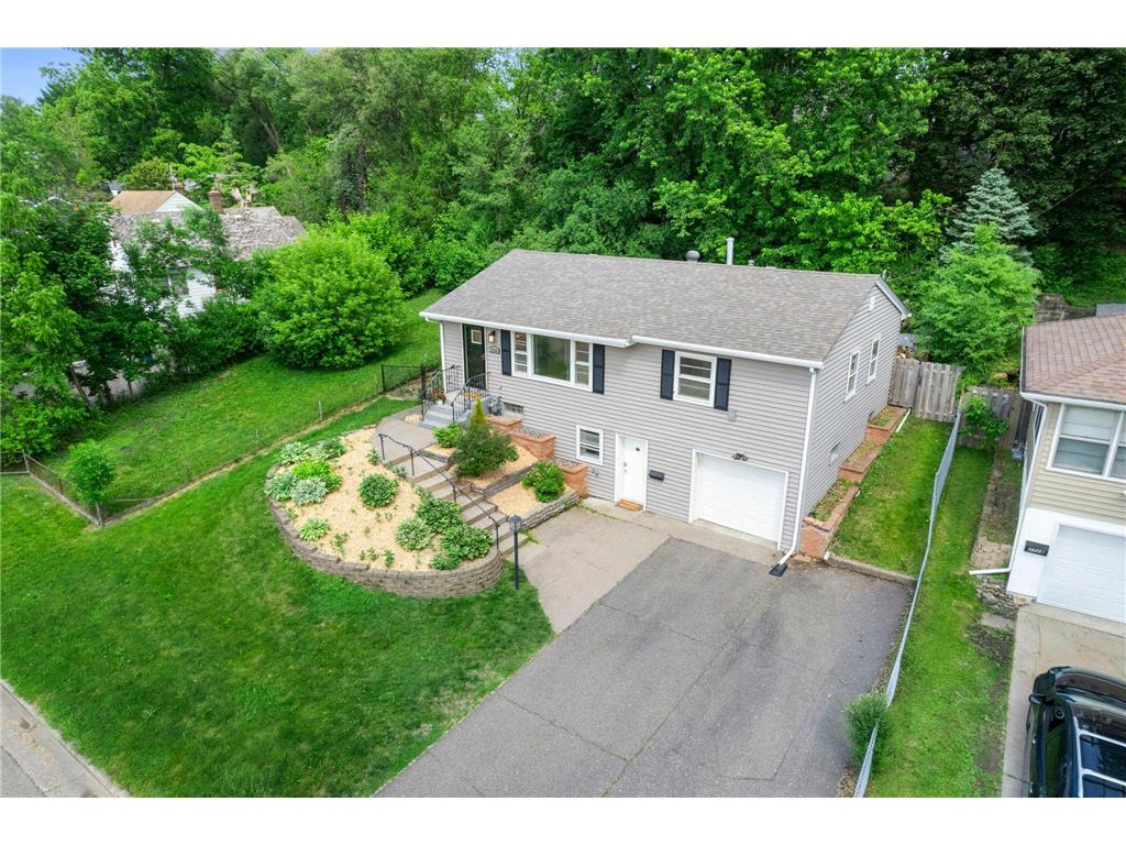 2736 McNair Drive N Robbinsdale MN 55422 7087235 image3
