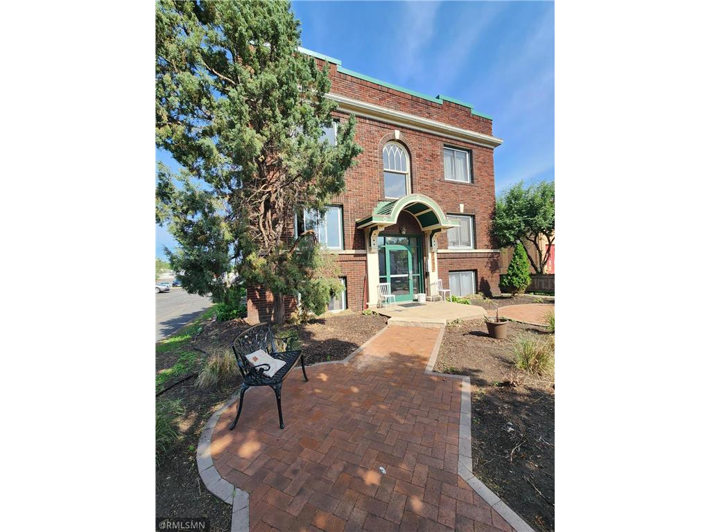 2737 Blaisdell Avenue #9 Minneapolis MN 55408 6350399 image1