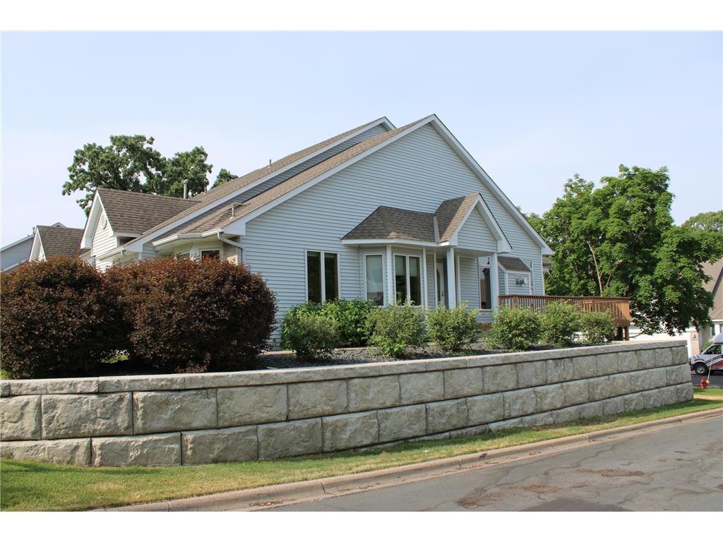 2737 Pine Ridge Drive Anoka MN 55303 6386075 image1