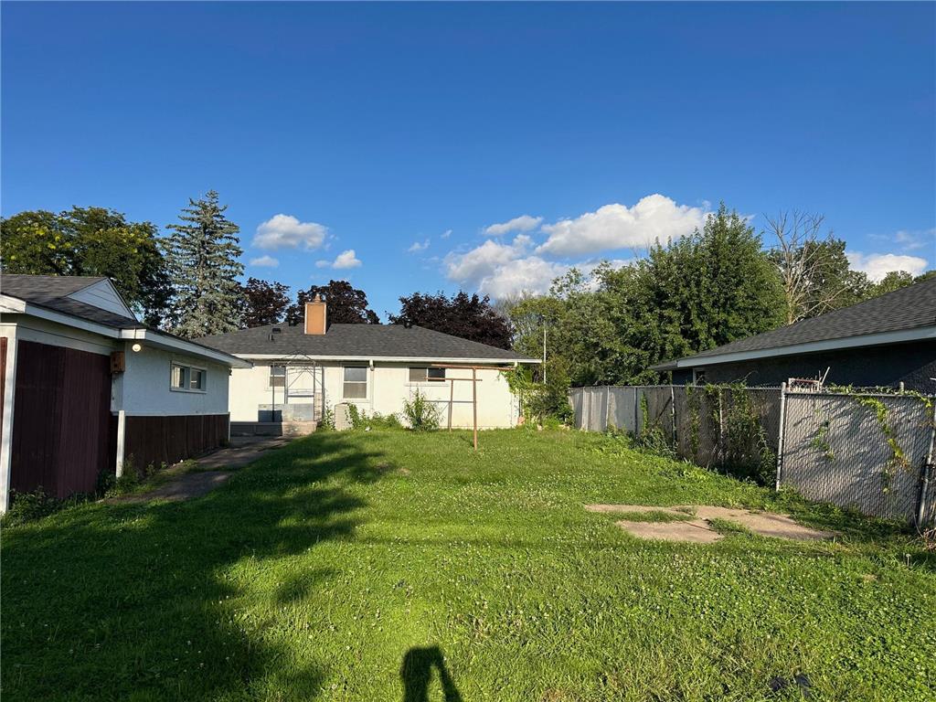 2739 Chippewa Avenue North Saint Paul MN 55109 6776739 image26