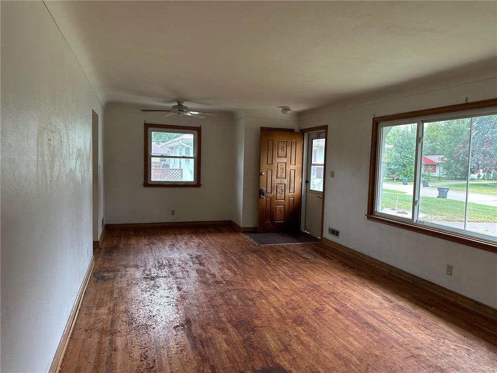 2739 Chippewa Avenue North Saint Paul MN 55109 6776739 image6