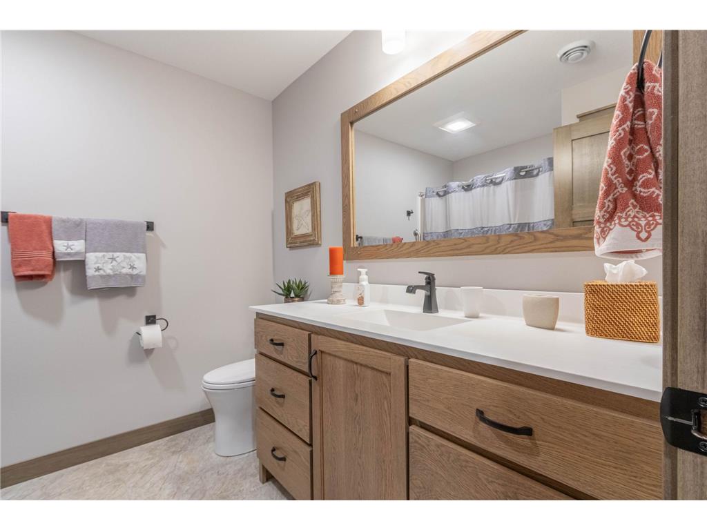 2739 Highclere Drive Eau Claire WI 54703 7070335 image39