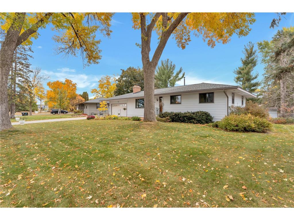 274 69th Avenue NE, Fridley, MN 55432 MLS 6246432 Edina Realty