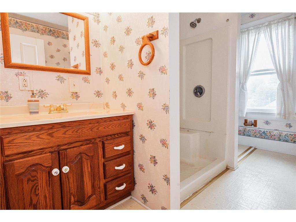 274 Vine Street Winona MN 55987 7084507 image45