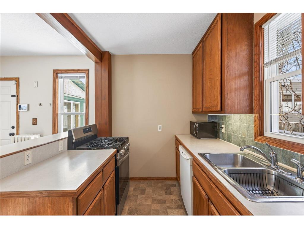 274 Wyoming Street E Saint Paul MN 55107 6821285 image15