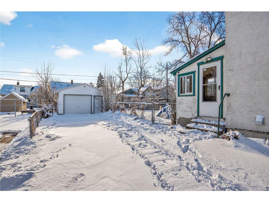 274 Wyoming Street E Saint Paul MN 55107 6821285 image30